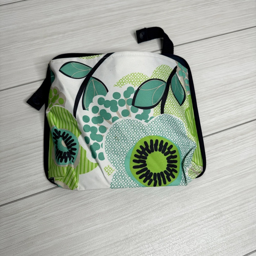 Thirty One‎ 31 Patterned Flat Organizer Pouch Bag Navy Blue Strap Snap Closure